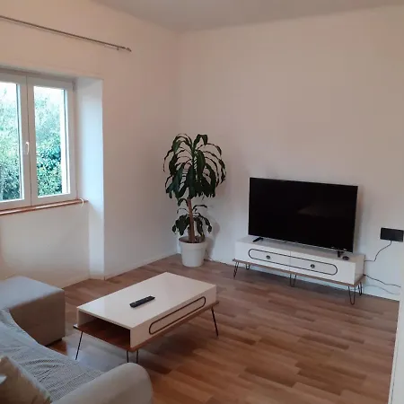 Apartment Luan *